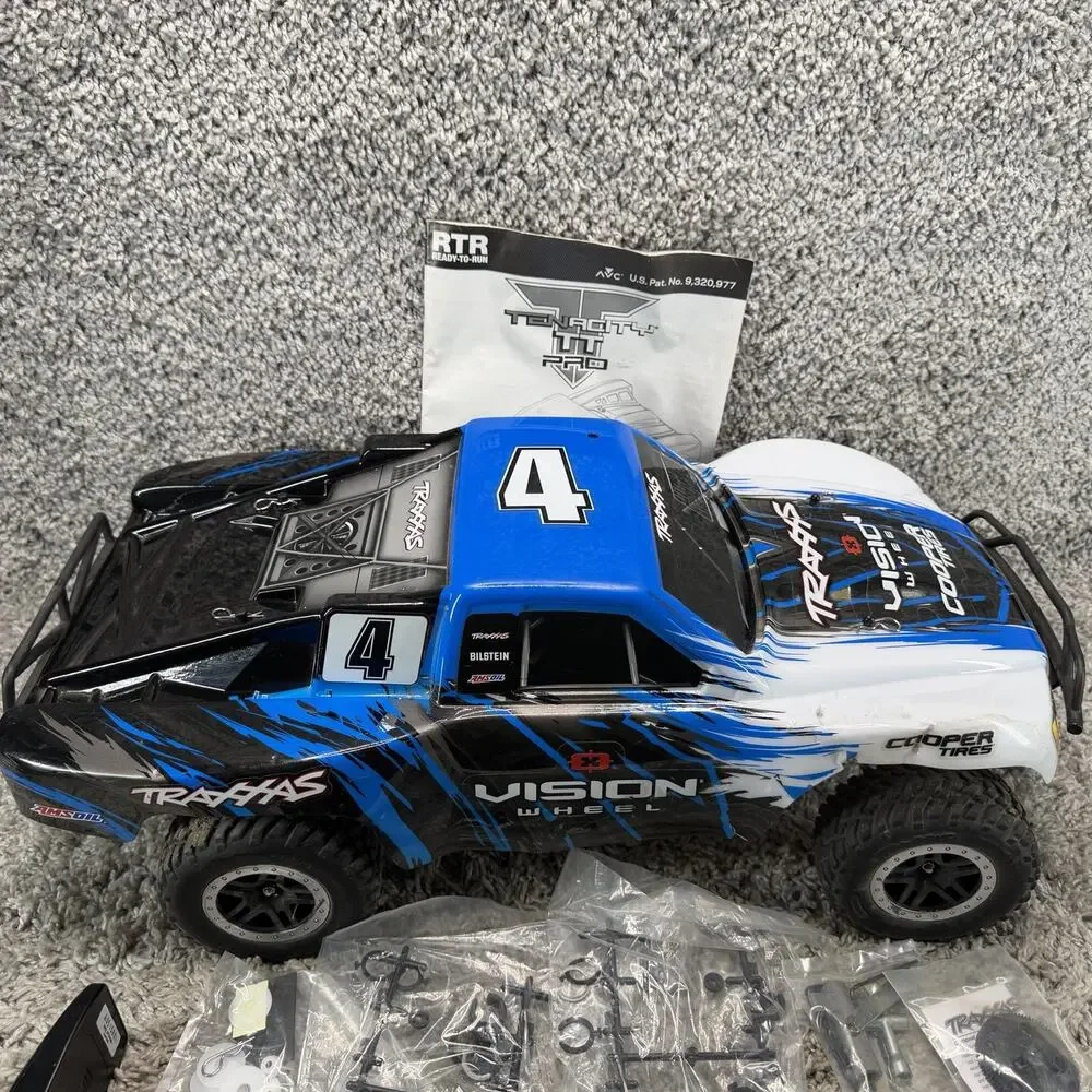 Traxxas Slash 2WD Short Course RC Truck Vision Wheel 2.4GHz RTR w/ Box Extras
